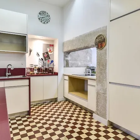 Amazing 2 Bedroom Apartment In Historical Baixa Apartment