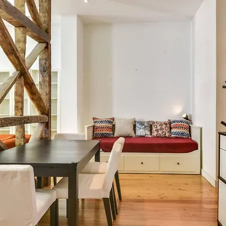 Apartment Amazing 2 Bedroom Apartment In Historical Baixa Lissabon